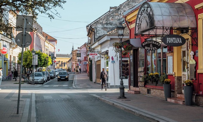 Novi Sad Apartment | APARTMENT MATICE SRPSKE WITH PARKING