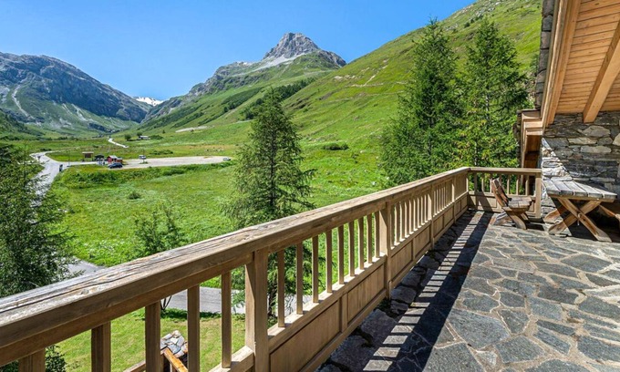 Val-d'Isere Villa | Apartment Maxime - Four Bedroom Villa, Sleeps 8