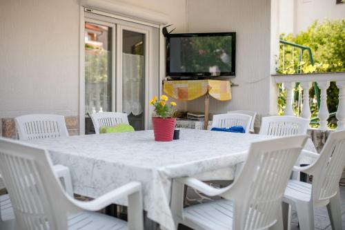 Palit Apartment | Apartment Metka, excellent location close to Rab