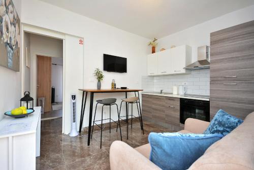 Milna Apartment | Apartment 'MIMO' in Milna - Hvar