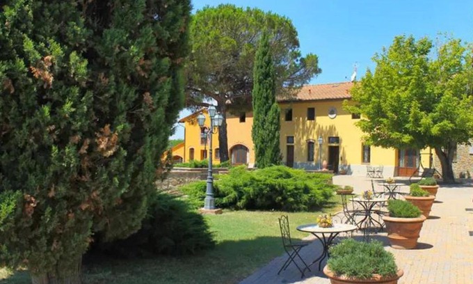 Capraia e Limite Apartment | Apartment Montereggi-3 by Interhome