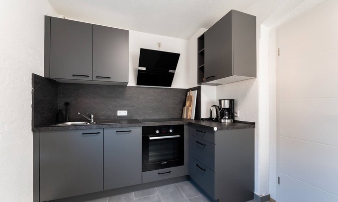 Gittersee Apartment | Apartment 'Monteurswohnung By N8Quartier' with Wi-Fi