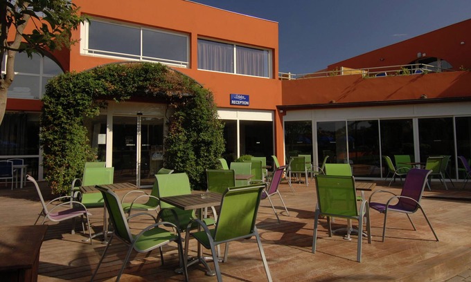 Cap d'Agde Apartment | Apartment near beach in lively resort