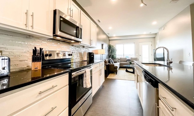 Heartside Apartment | Apartment near GLC and Van Andel Arena