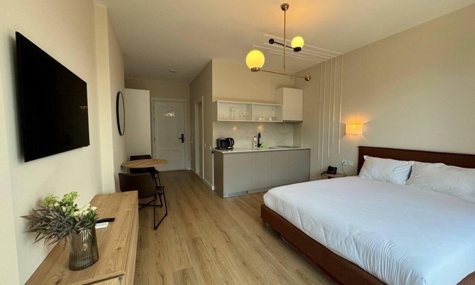 Batumi Apartment | Apartment near seafront and parknn