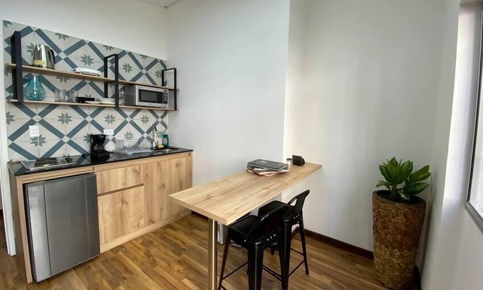 Guayabal Apartment | Apartment near the Santafé shopping center A105