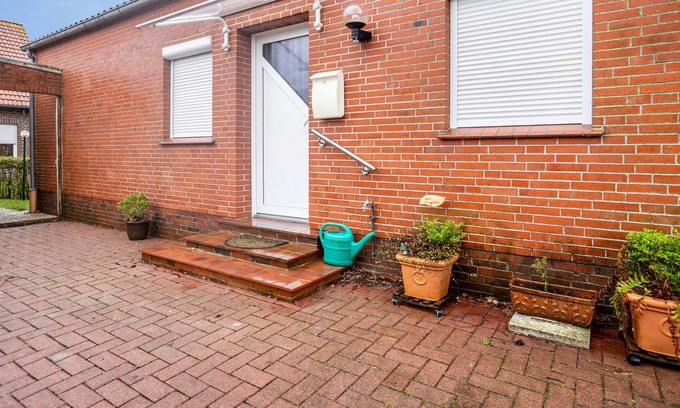 Neßmersiel Apartment | Apartment "Niedl App Helene 1" with Terrace & BBQ