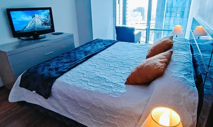 Reforma Apartment | Apartment on Av. Paseo de la Reforma, 4p, Gym Pool, Great Location, Luxurious