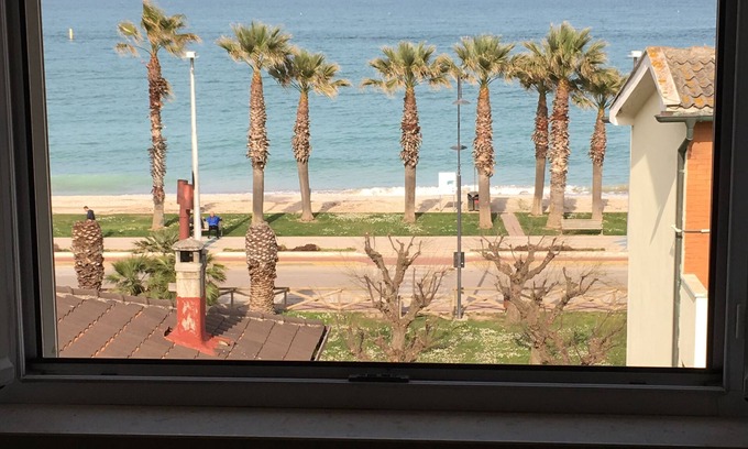 Porto Sant'Elpidio House | Apartment one step away from the sea.