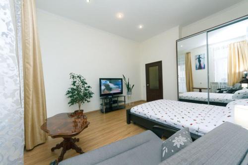 Kyiv Apartment | Apartment on Saksahanskoho Street
