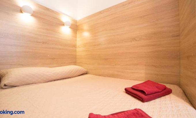 Lviv City Center Apartment | Apartment On Svyatoho Teodora Square 5