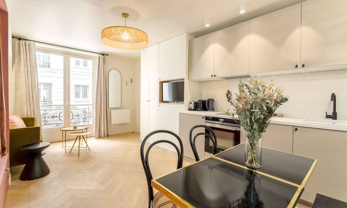 Quartier du Faubourg-Montmartre Apartment | Apartment Opera Drouot One