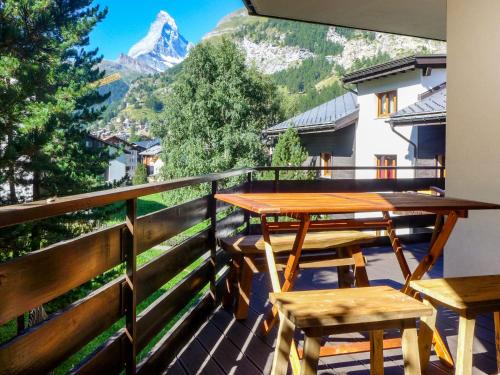 Zermatt Apartment | Apartment Papillon by Interhome