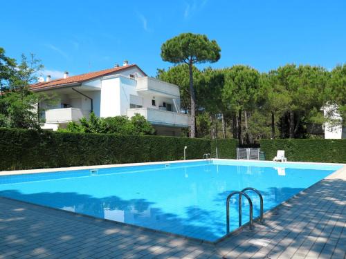 Lignano Pineta Apartment | Apartment Parco Hemingway-4 by Interhome