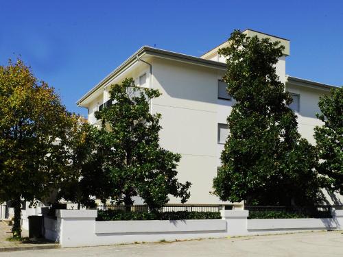 Paestum Apartment | Apartment Parco Tigli-1 by Interhome