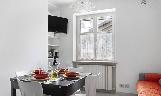 Rodello Apartment | Apartment 'Piccolo Rifugio' with Wi-Fi and Air Conditioning