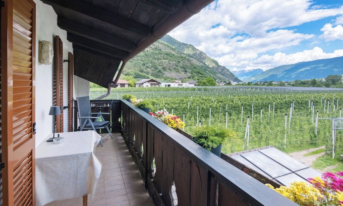 Castelbello-Ciardes Apartment | Apartment 'Pink Lady' with Mountain View, Shared Terrace and Wi-Fi