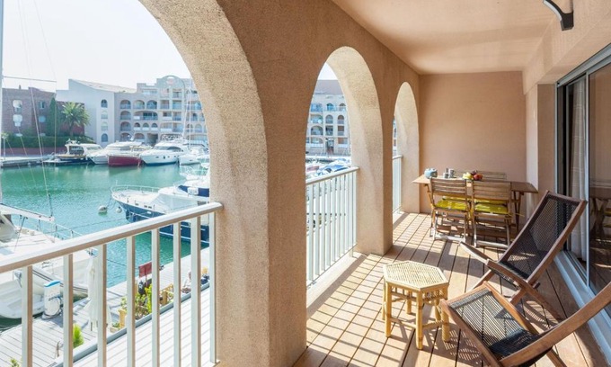 Toulon - Hyeres Apartment | Apartment Port de la Gavine I-1 by Interhome
