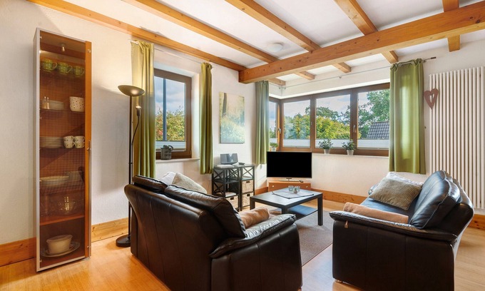 Eslohe Apartment | Apartment 'Quinkert, 90 M²' with Private Terrace, Shared Garden and Wi-Fi