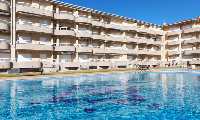 Els Griells Apartment | Apartment Residencial Manureva V by Interhome