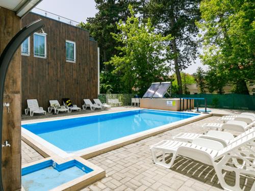 Balatonlelle Apartment | Apartment Riviera by Interhome