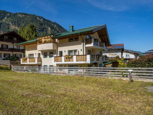 Mayrhofen Apartment | Apartment Rosa-2 by Interhome