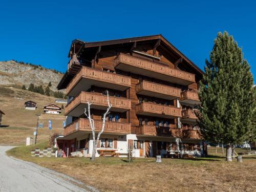 Riederalp Apartment | Apartment Südlenz 41 by Interhome