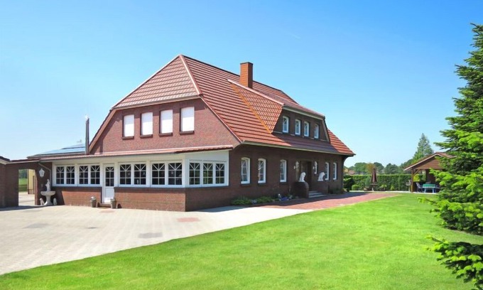 Moorhusen Apartment | Apartment Sandra in Moorhusen - 6 persons, 2 bedrooms