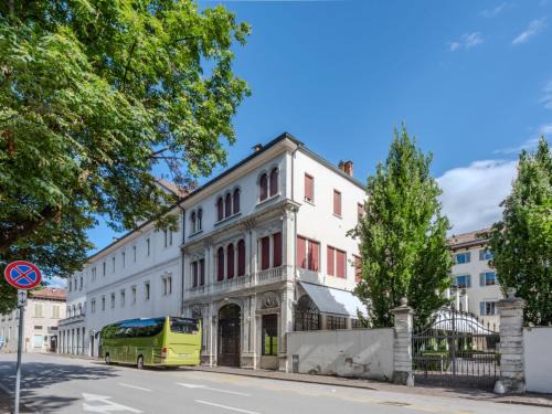 Trento Old Town Apartment | Apartment Serafini by Interhome