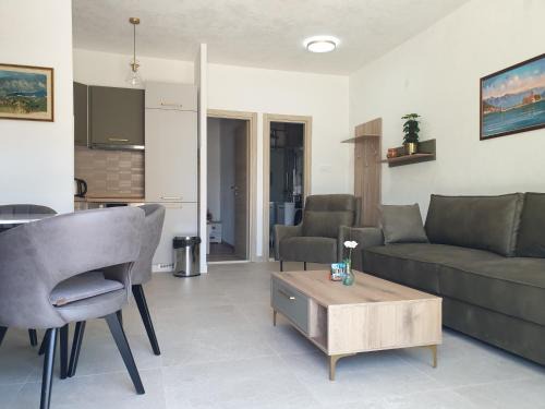 Skaljari Apartment | Apartment Serenity Nest