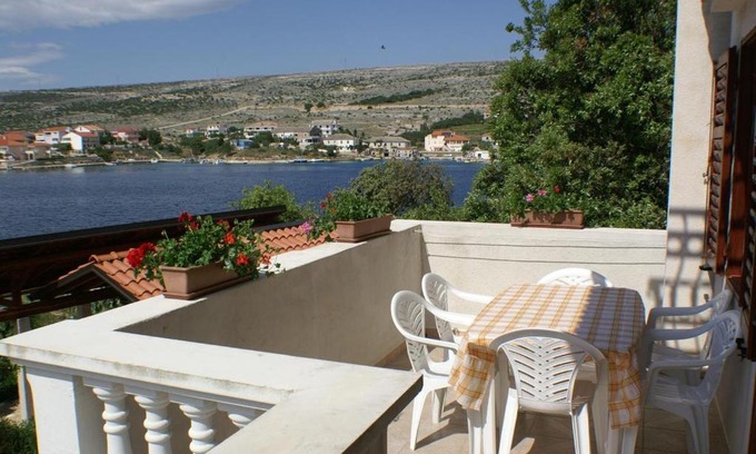 Simuni Apartment | Apartment Simuni 236d
