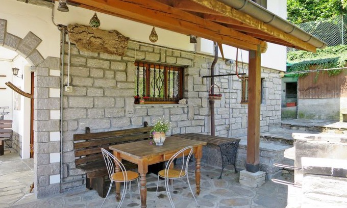 Bracchio Apartment | Apartment Skaidi (LMG155) in Mergozzo - 4 persons, 2 bedrooms