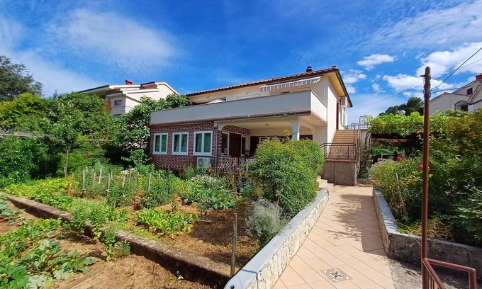 Silo Apartment | Apartment Smljana - Cozy Seaside Getaway with Breathtaking Views