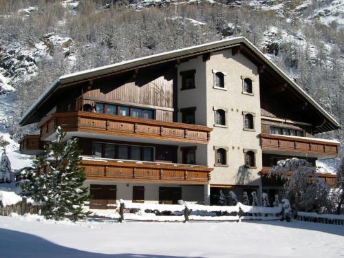 Saas Grund Apartment | Apartment Sunshine by Interhome