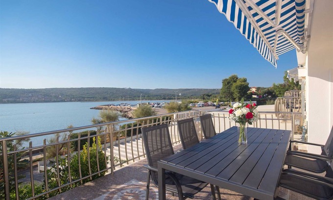 Cizici Apartment | Apartment Tamaris D with Seaview