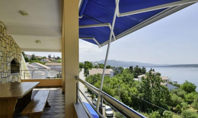 Maslenica Apartment | Apartment Tanja by Interhome