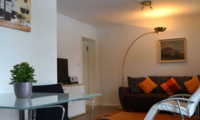 Schliersee Apartment | Apartment to the vineyard - House Panorama