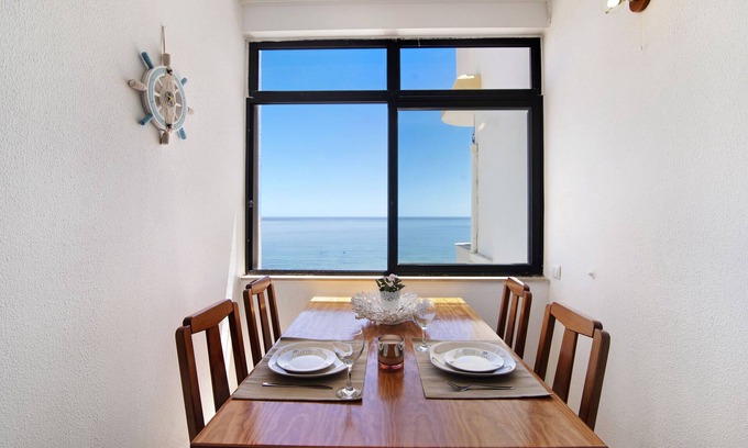 Armacao de Pera Apartment | Apartment Torre Sol 1004 - Vista Mar with A/C, Wi-Fi, Garden & Balcony