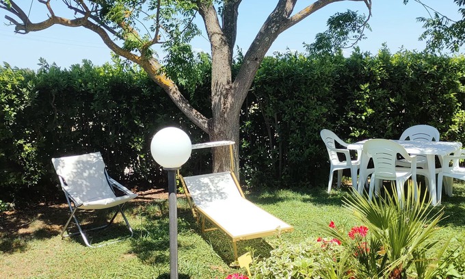 Castagneto Carducci House | Apartment TRAMONTO in the countryside of Bolgheri
