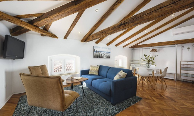 City Center Apartment | Apartment Urban Loft Marafor in Porec