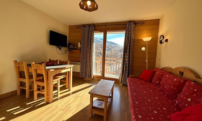 Les Claux Apartment | Apartment Vars, 1 bedroom, 4 persons