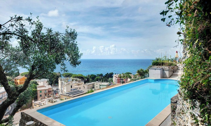 Pieve Ligure Apartment | Apartment 'Villino Ortensia - Le Pale' with Sea View, Wi-Fi and Air Conditioning