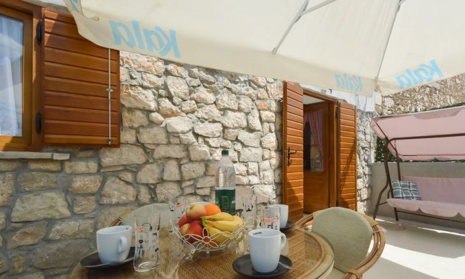 Posedarje Apartment | Apartment Vini in Vinjerac - 4 persons, 1 bedrooms