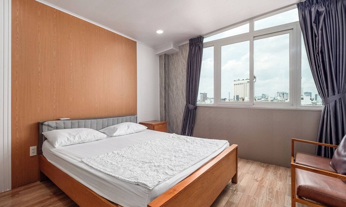 District 3 Apartment | Apartment 60m2- Le Van Sy D3- Walk to everywhere