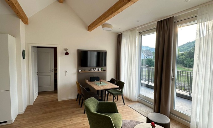 Altenahr Apartment | Apartment Weitblick | Top vacation apartment with a great view