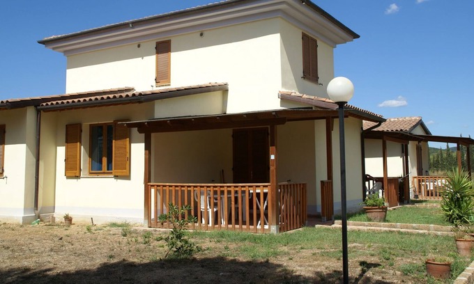 Piombino Apartment | Apartment with balcony or terrace on coast