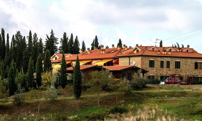 Sughera Apartment | Apartment with A/C, pool, WIFI, TV, veranda, panoramic view, parking, close to San Gimignano