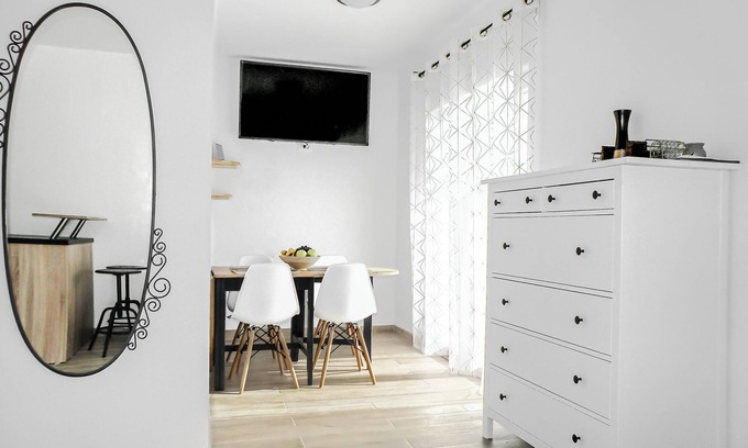 Bacvice Apartment | Apartment with a Terrace and Free Parking - Beach Nearby