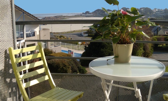 Trevou-Treguignec Apartment | Apartment with superb sea view and Trestel beach 9 km from Perros Guirec