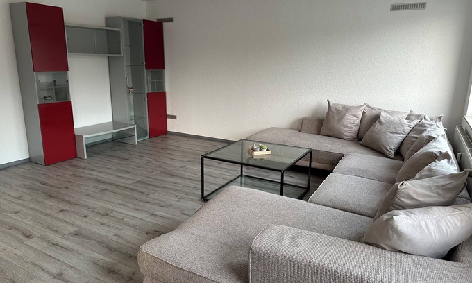 Alsdorf Apartment | Apartment with parking lot 15 min to Aachen
